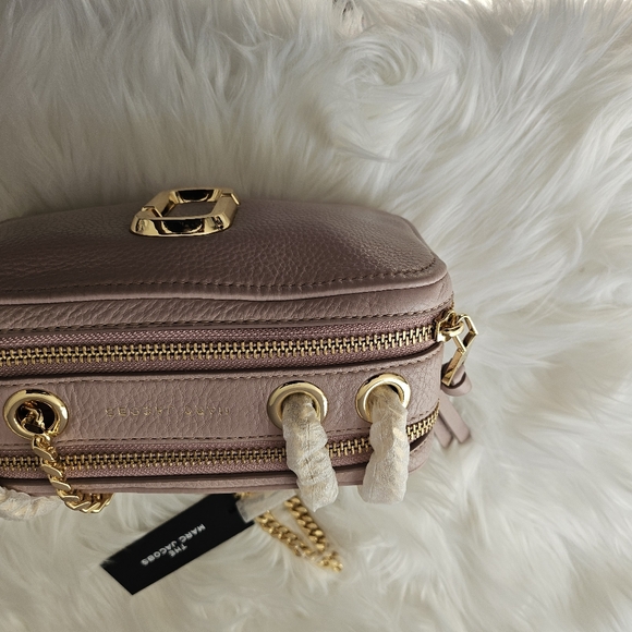 The Glam Shot 21 Camera Chain Crossbody Bag - Picture 9 of 9